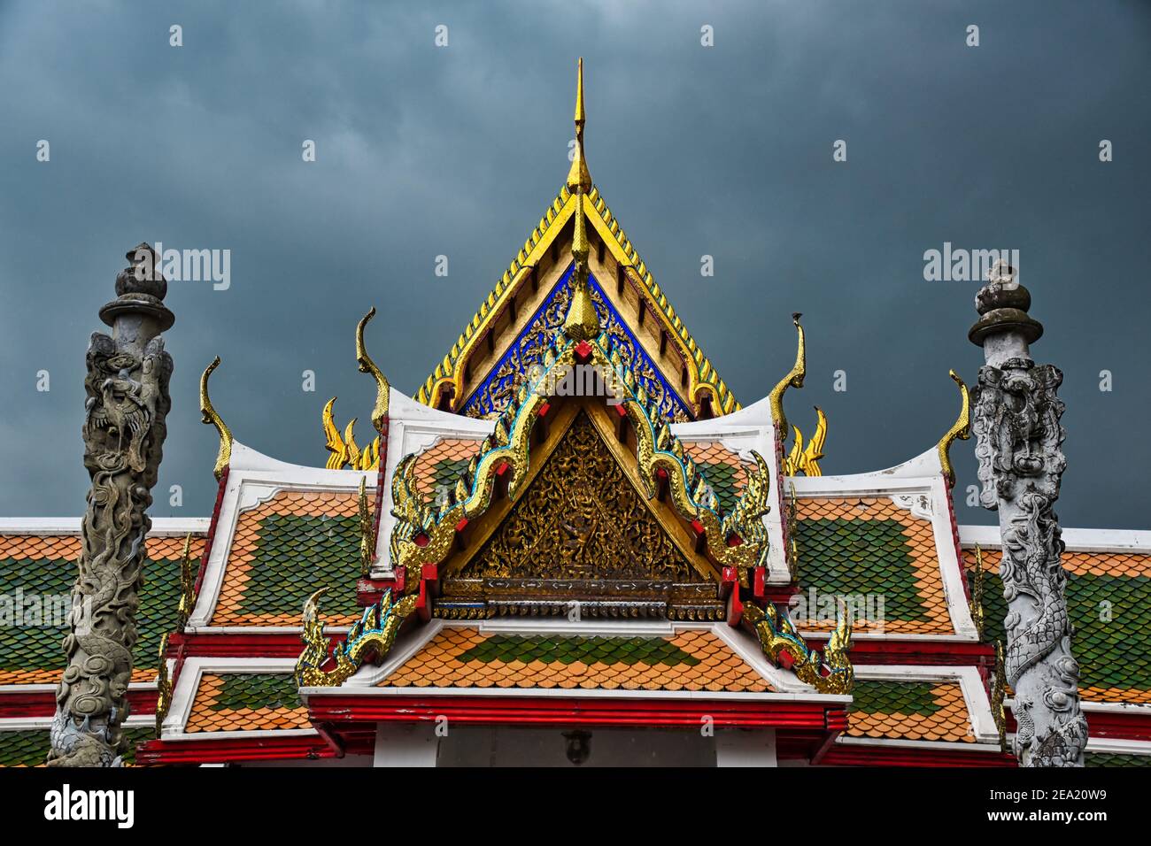 Bangkok, Thaïlande 08.20.2019 Temple de l'Aube, Wat Arun est un temple bouddhiste et tire son nom du dieu hindou Aruna souvent personnifié comme le radi Banque D'Images