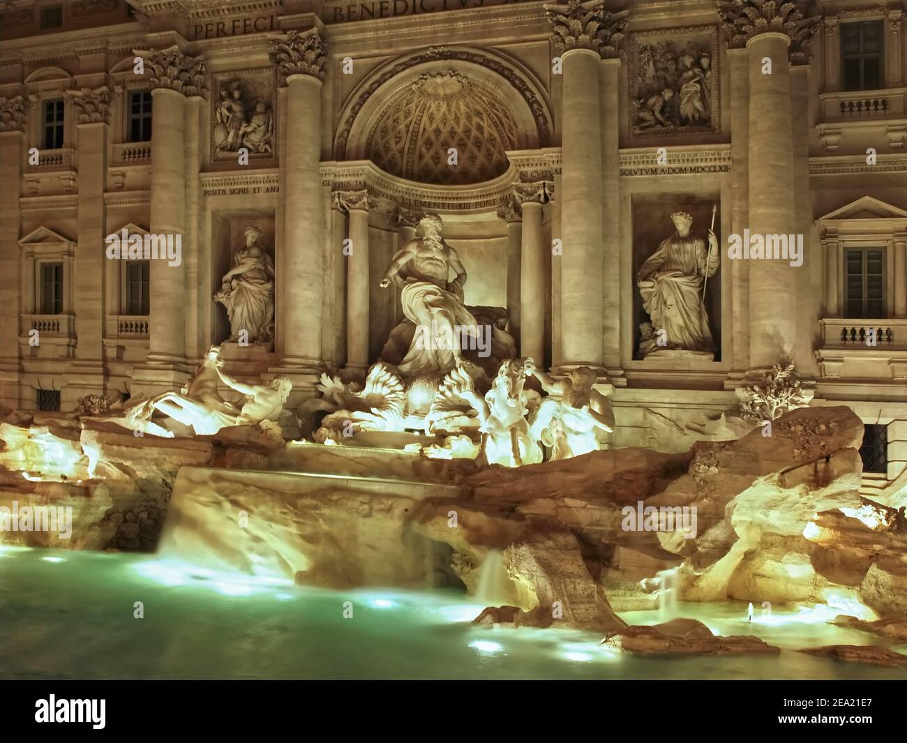 Fontaine de Trevi, Fontaine de Trevi à Rome en Italie la nuit Banque D'Images
