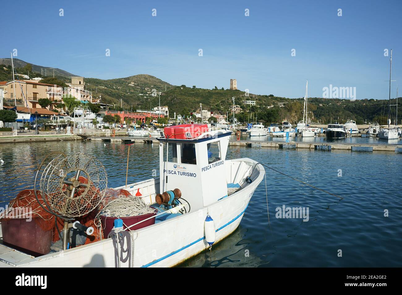 Port de Marina di Camerota, Parc National du Cilento et Vallo di Diano, Salerno, Campanie, Italie Banque D'Images