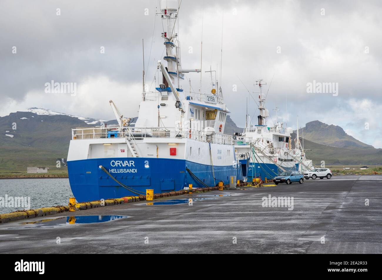 RIF Islande - juin 23. 2020: Navires de pêche de longue taille au port Banque D'Images