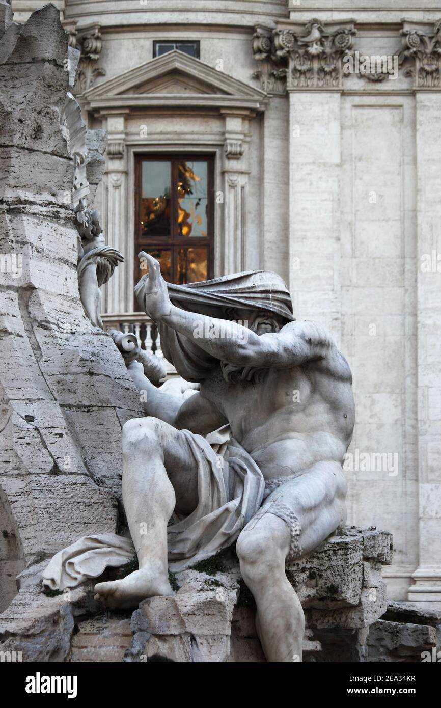 Fontaine des Quatre Fleuves de la place Navona. Rome, Italie Banque D'Images