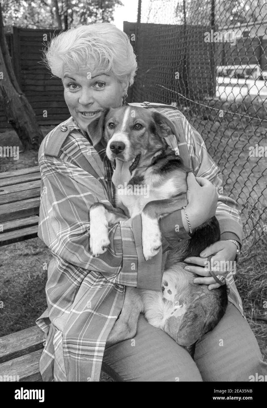 WATFORD - ANGLETERRE. PAM St Clement visite le National Animal Welfare Trust près de Watford, Hertfordshire, Angleterre en 1989. Photo de Gary Mitchell Banque D'Images