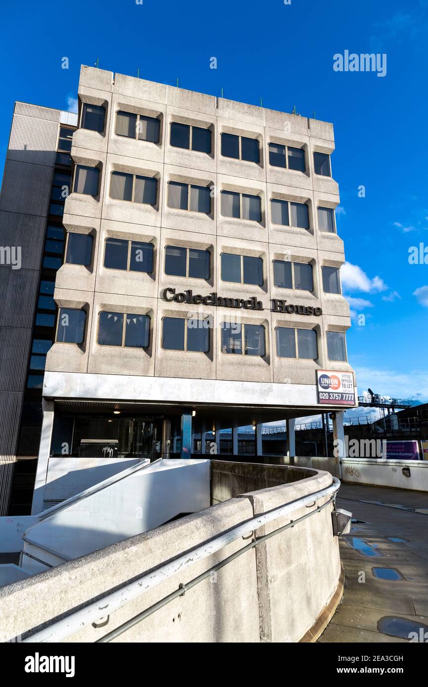 Bloc de bureaux brutaliste des années 1970 Colechurch House par l'architecte E G Chandler à London Bridge, Londres, Royaume-Uni Banque D'Images