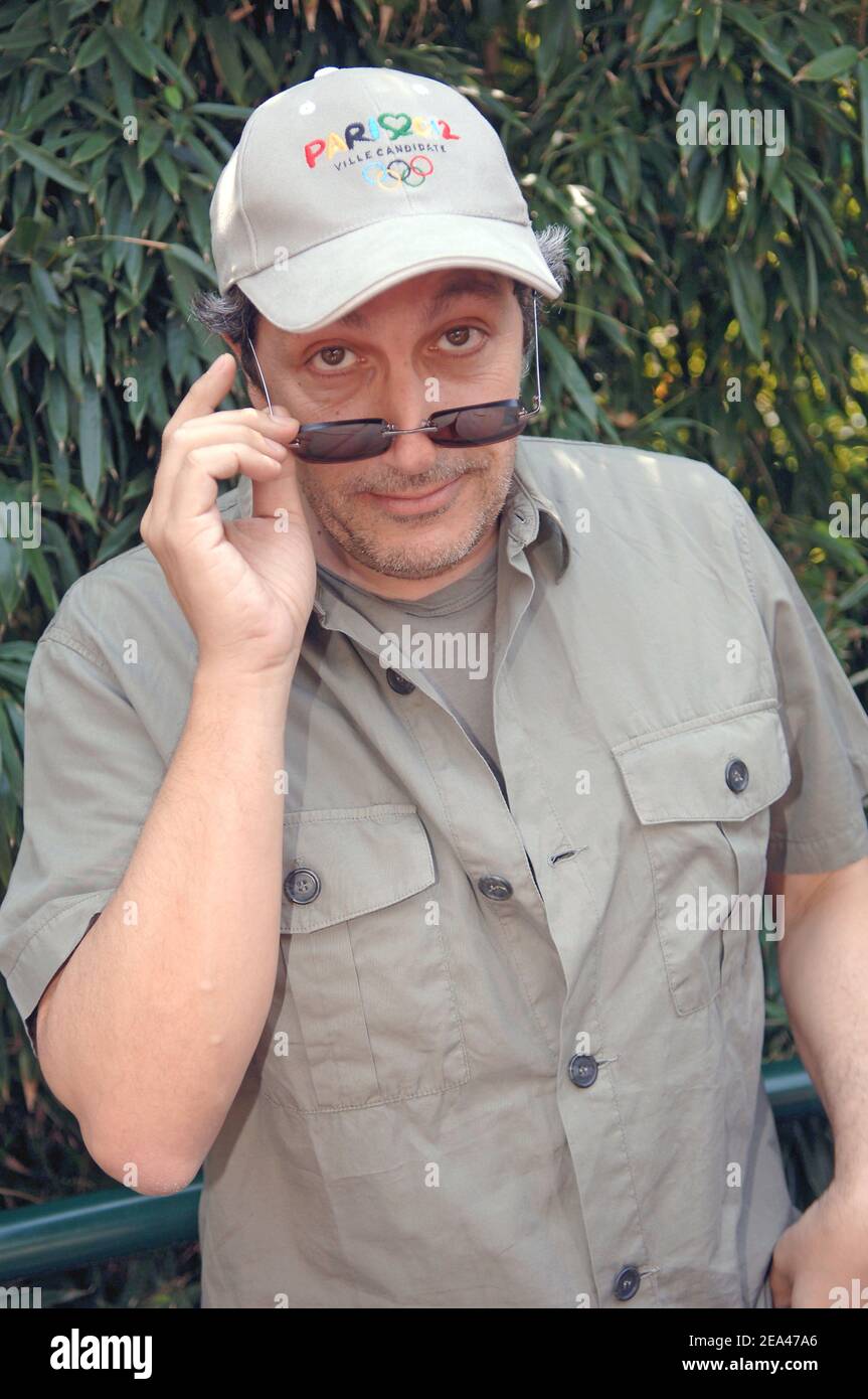 L'acteur et réalisateur français Alain Chabat à l'Open de France du stade Roland Garros à Paris, France, le 28 mai 2005. Photo de Gorassini-Zabulon/ABACA Banque D'Images