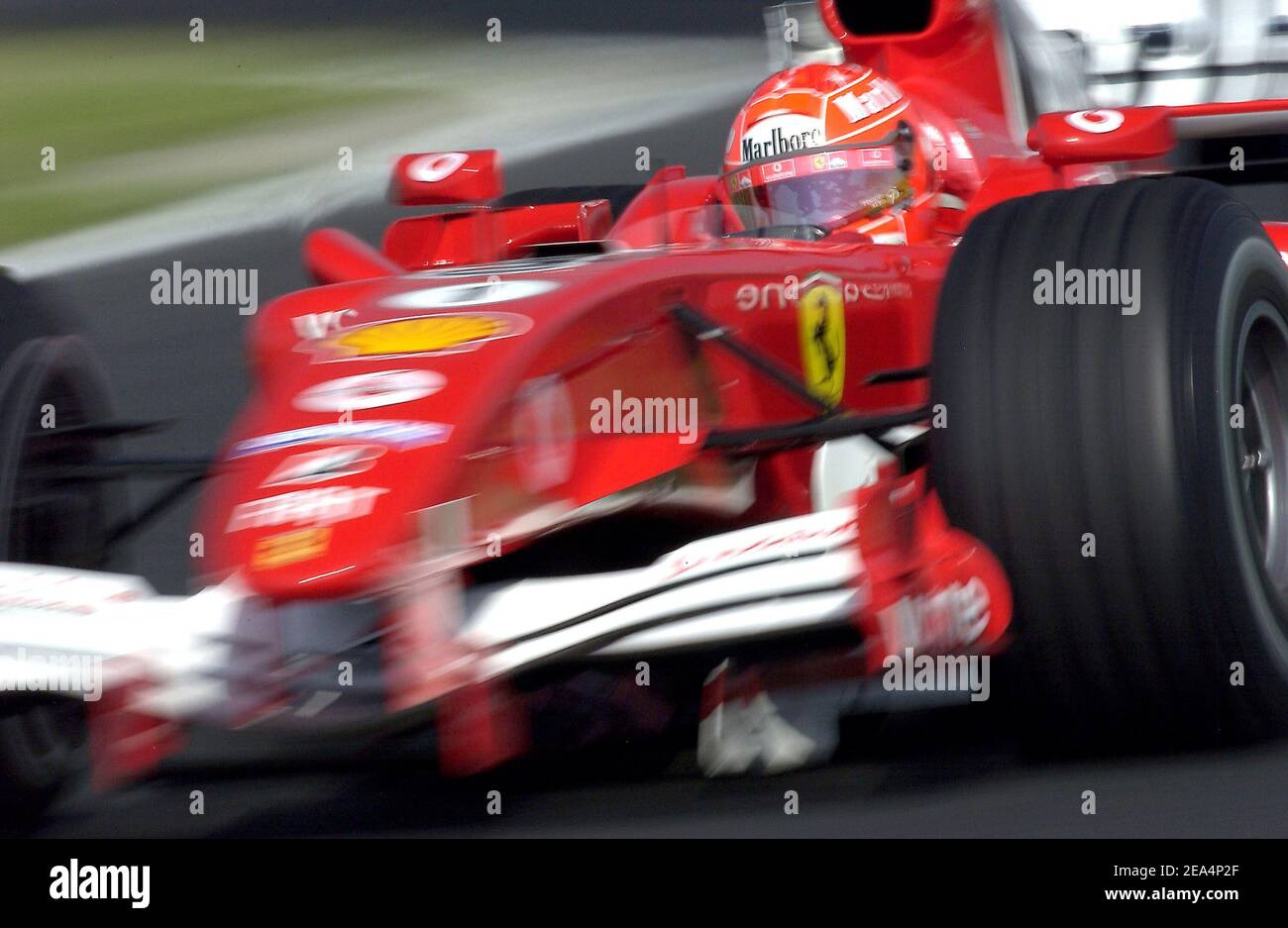 Le pilote allemand de Formule 1 Michael Schumacher pilote sa Ferrari lors de la séance de qualification au Grand Prix de Hongrie, sur le circuit Hungaroring, près de Budapest, Hongrie, le 30 juillet 2005. Photo de Thierry Gromik/ABACAPRESS.COM Banque D'Images