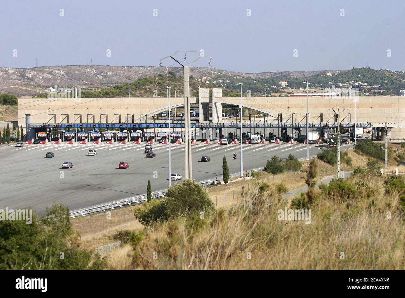 Autoroute peage Banque de photographies et d'images à haute résolution -  Alamy