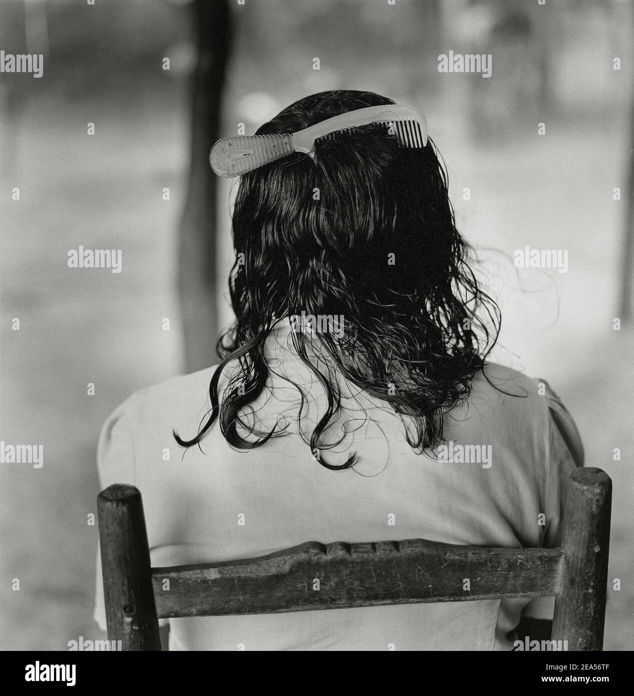 Femme avec un peigne coincé dans ses cheveux, Venezuela, Amérique du Sud  Photo Stock - Alamy