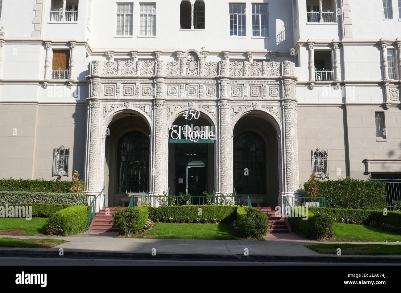 Los Angeles, Californie, États-Unis 7 février 2021 UNE vue générale de l'atmosphère des appartements El Royale, ancienne maison de l'acteur Clark Gable, actrice Loretta Lynn, actrice Susan Dey, acteur William Frawley, acteur George Raft, dirigeant Jack Warner, actrice Loretta Young, actrice Jane Withers, acteur Billy Zane, producteur Darryl Zanuck, L'actrice Uma Thurman, l'acteur Nicolas cage et l'acteur Ben Stiller au 450 N. Rossmore Avenue le 7 février 2021 à Los Angeles, Californie, États-Unis. Photo par Barry King/Alay stock photo Banque D'Images