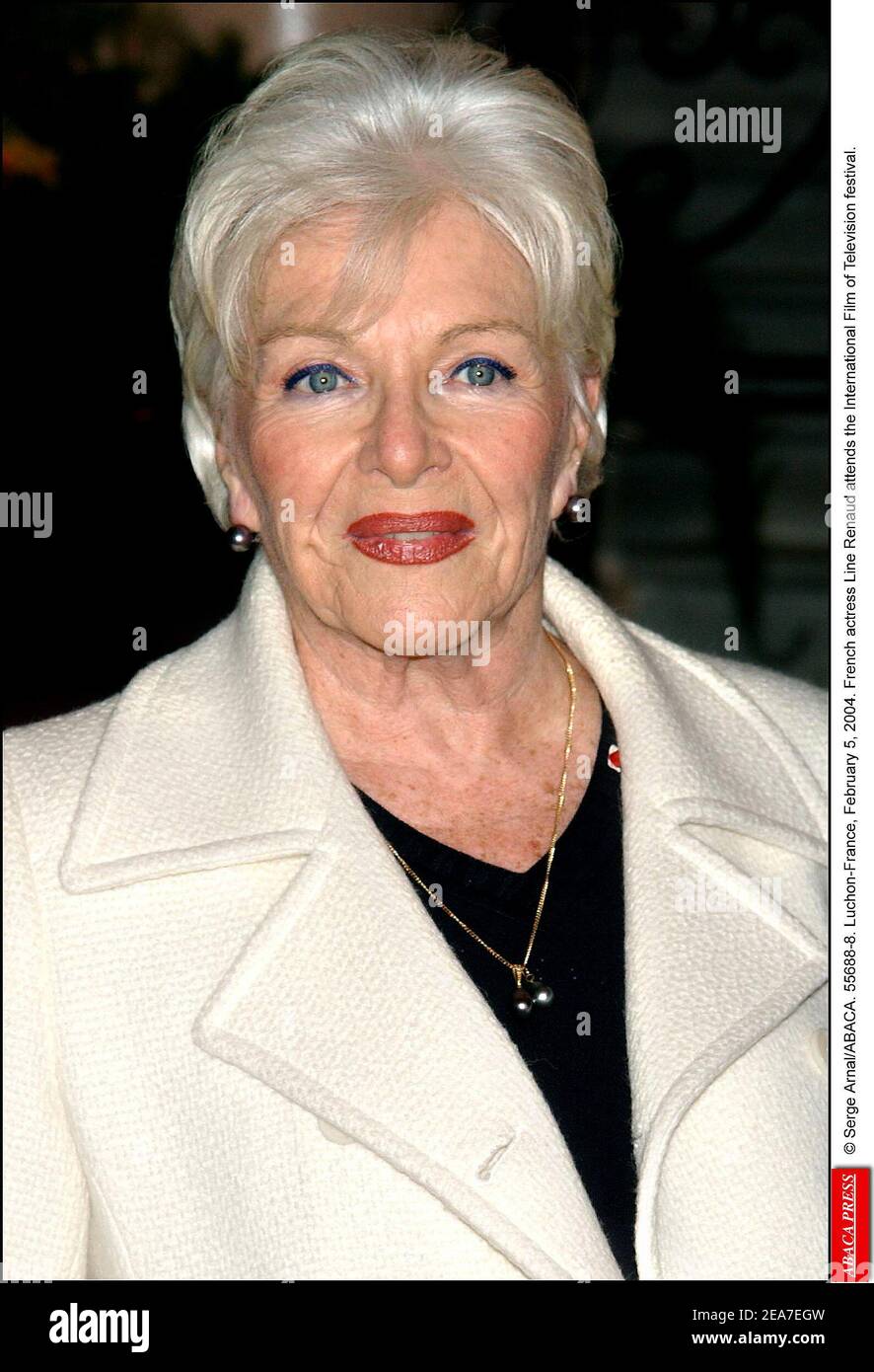 © Serge Arnal/ABACA. 55688-8. Luchon-France, le 5 février 2004. L'actrice française Line Renaud participe au festival international du film de télévision. Banque D'Images