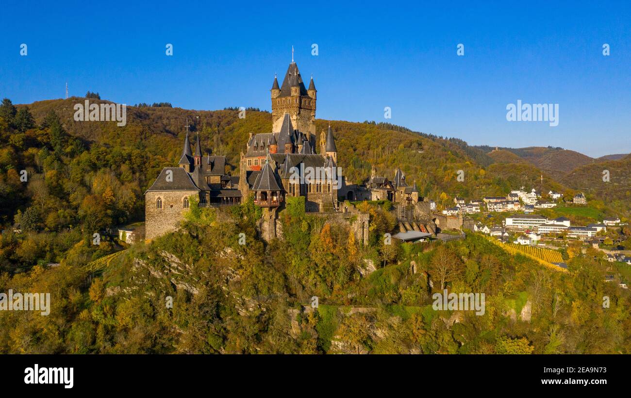 Reichsburg Cochem à Cochem, vallée de la Moselle, Rhénanie-Palatinat, Allemagne Banque D'Images