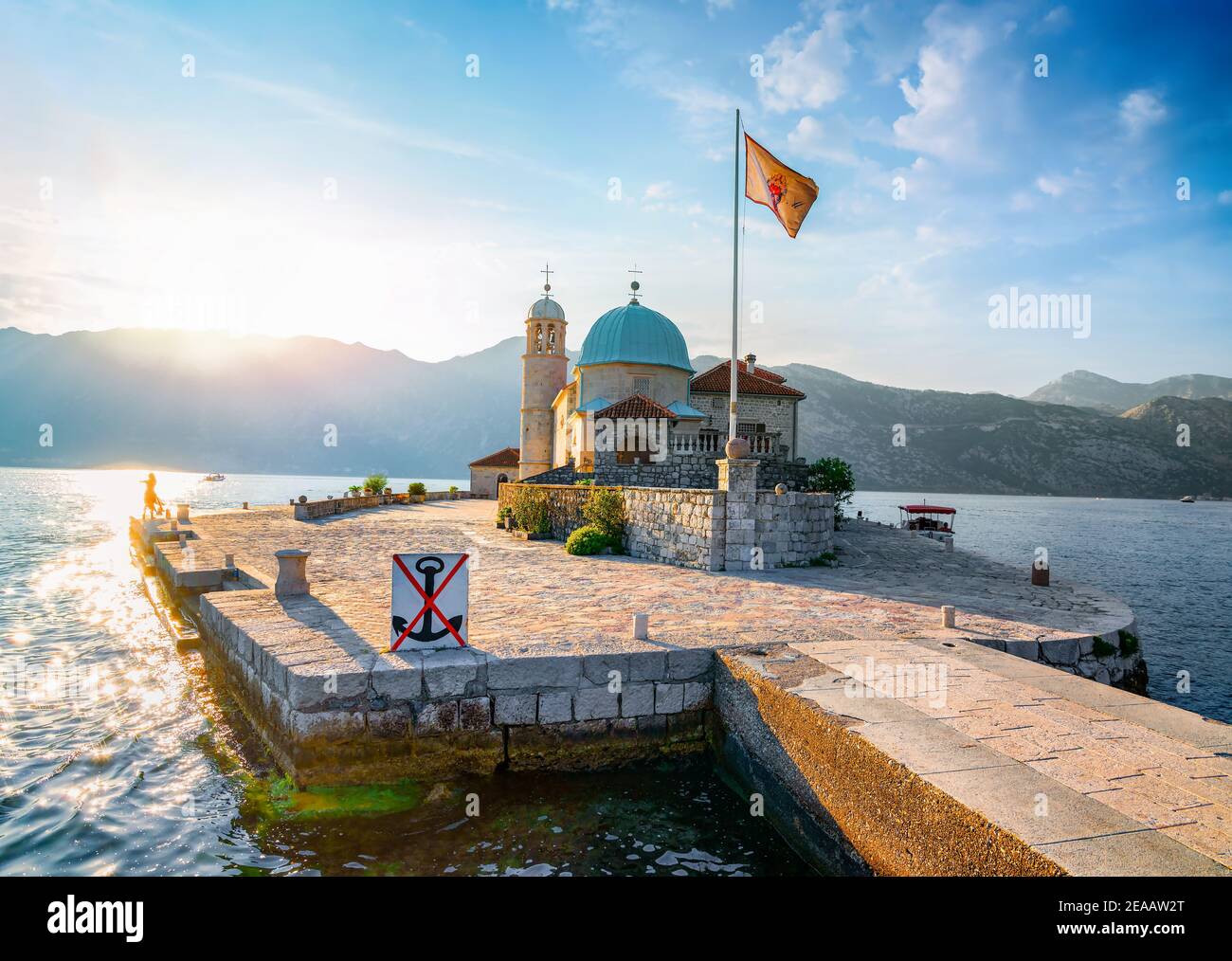 Église notre Dame des rochers sur l'île près de Town Perast, Kotor Bay, Monténégro Banque D'Images