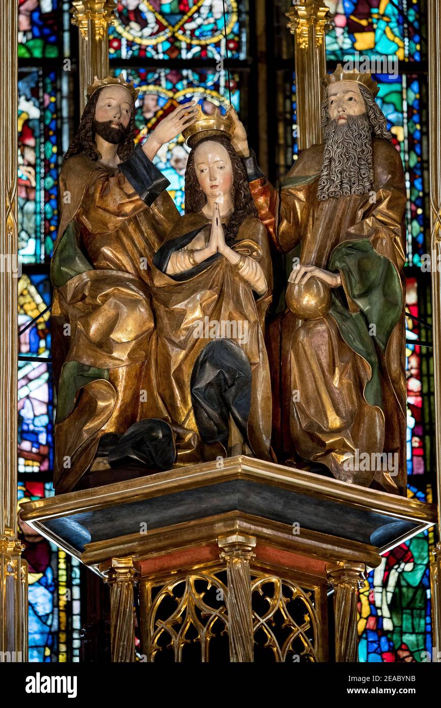 Cracovie, Pologne. 04e mars 2012. Un fragment des retables de Veit Stoss à la basilique Sainte-Marie à Cracovie.l'retable de Veit Stoss à la basilique Sainte-Marie à Cracovie est l'une des plus grandes et des plus belles retables gothiques d'Europe. Ce Trésor national de la Pologne a été récemment rénové et présenté au public lors d'une cérémonie. Crédit : SOPA Images Limited/Alamy Live News Banque D'Images
