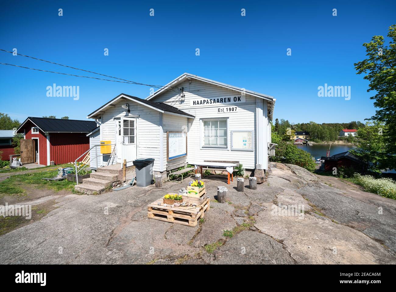 Une petite épicerie à Haapasaari Island, Kotka, Finlande Banque D'Images