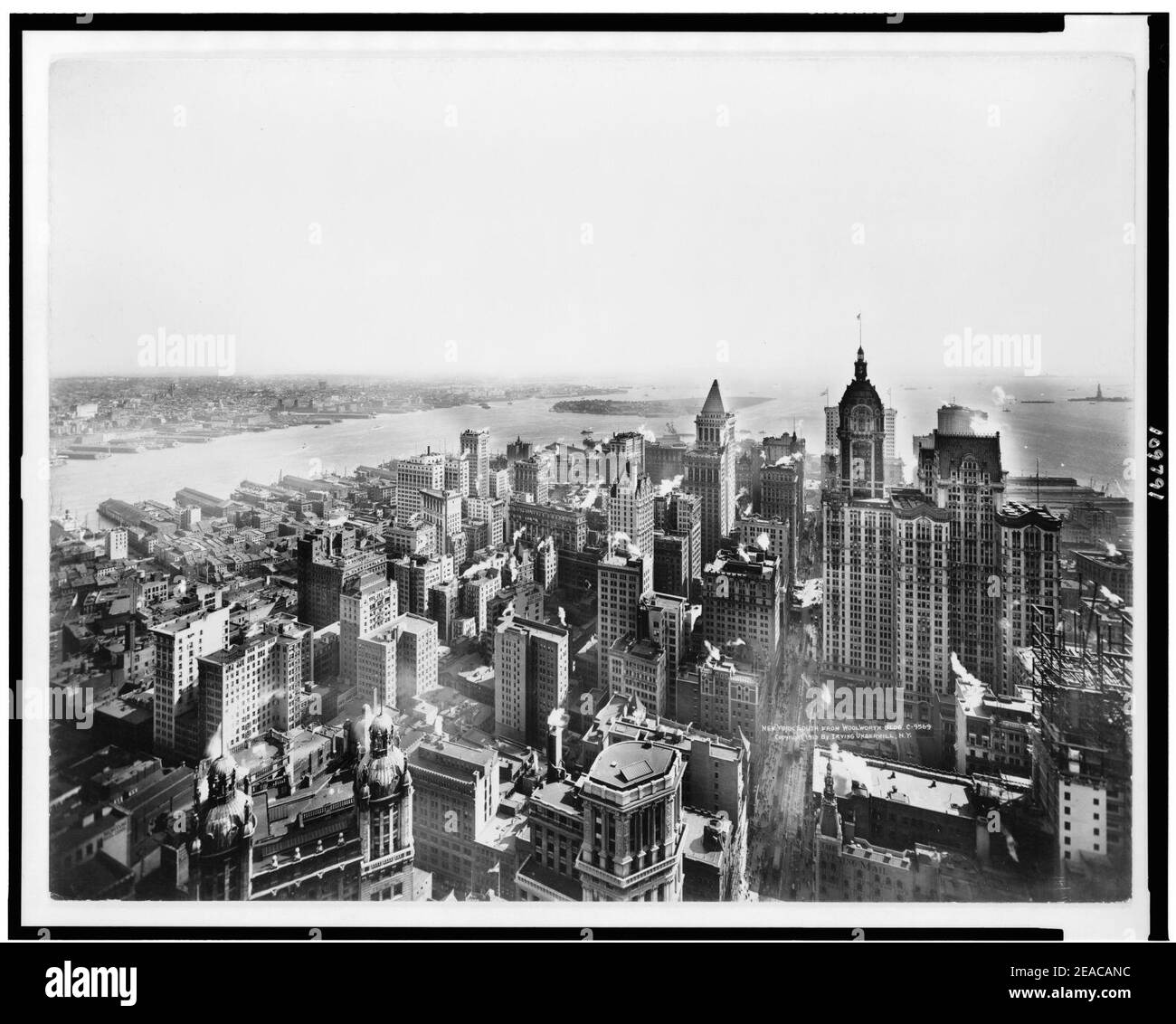 Au sud de New York Woolworth Building. Banque D'Images