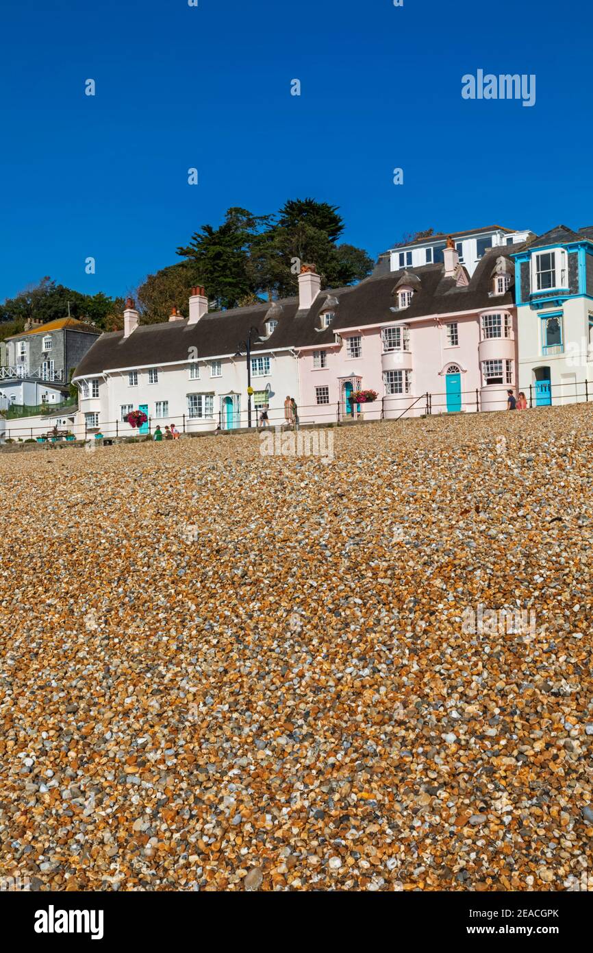 Angleterre, Dorset, Lyme Regis, Beach Front Houses Banque D'Images