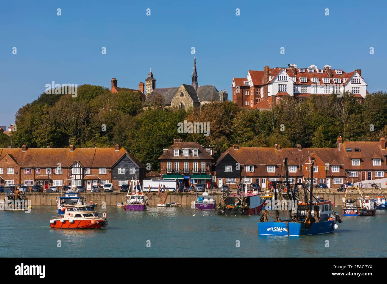 Angleterre, Kent, Folkestone, Folkestone Harbour et Waterfront Skyline Banque D'Images