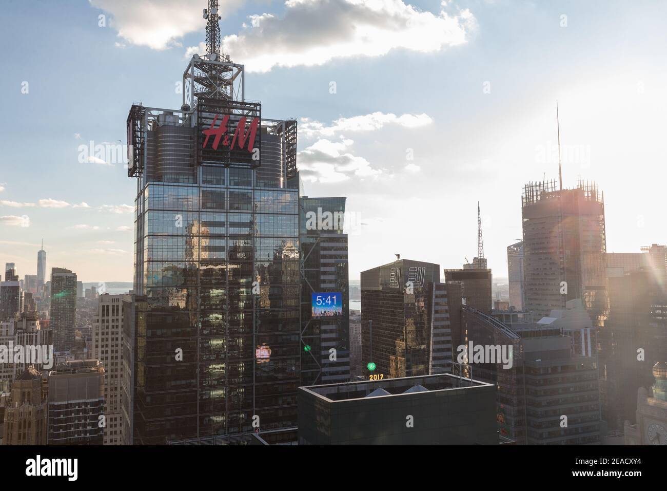 NY City Skyline incluant 4 Times Square, Banque D'Images