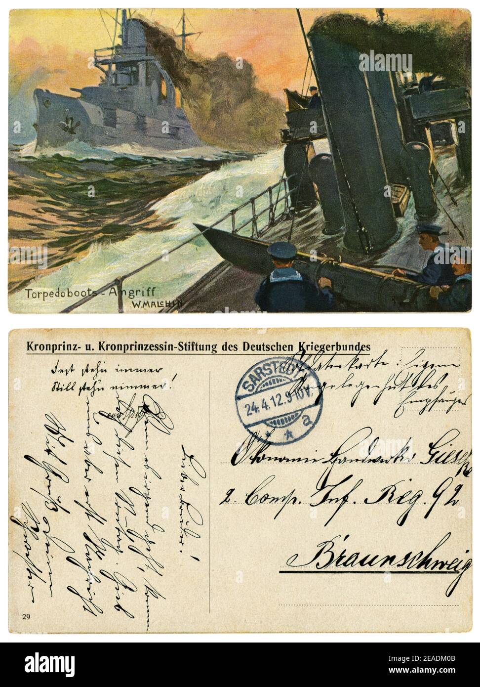 Carte postale historique allemande : attaque de bateaux torpilles. Marins de la Marine à bord d'un navire de guerre au tube de torpille. Bataille de la mer, guerre mondiale un 1914-1918. Allemagne Banque D'Images