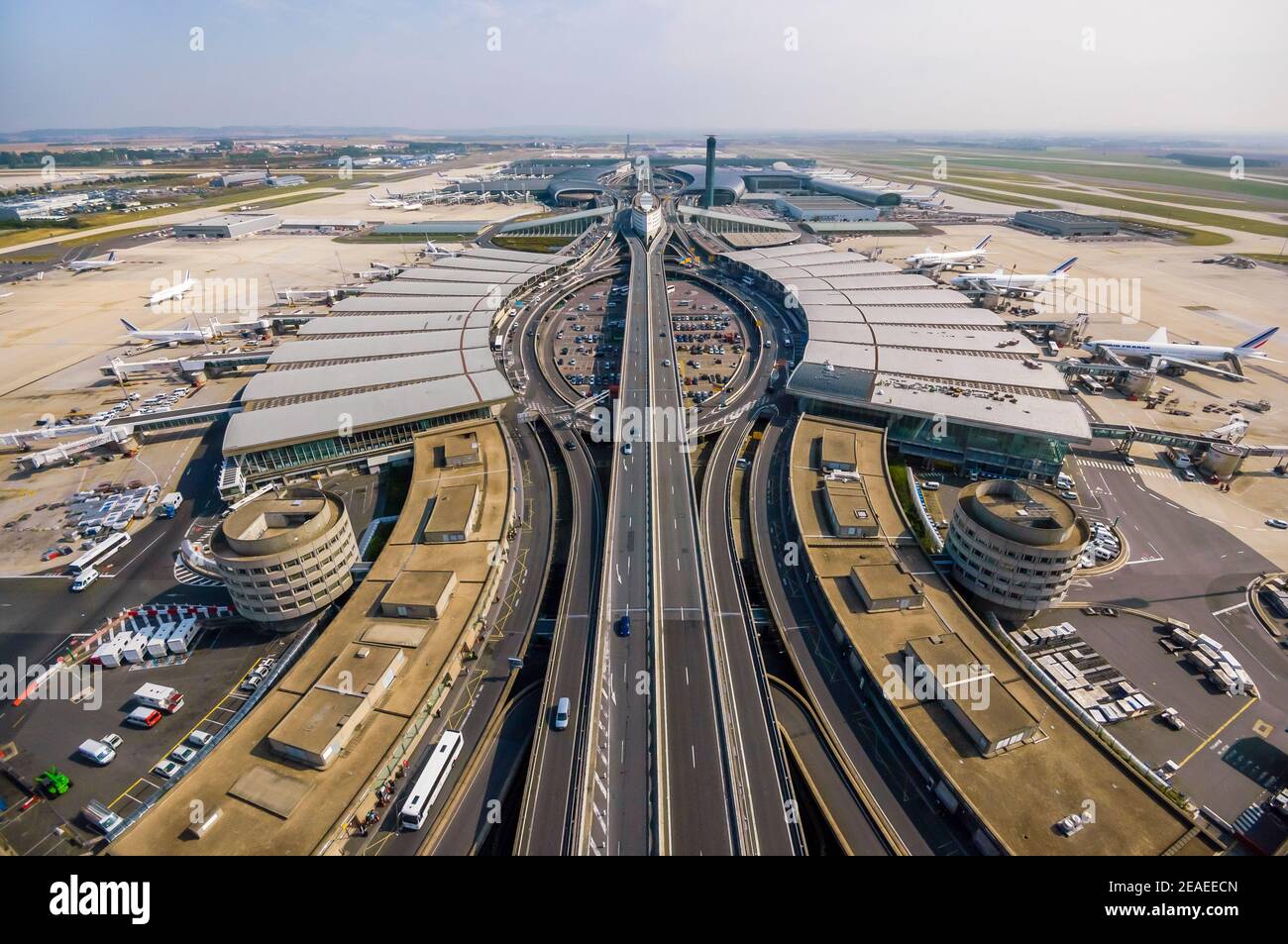 Aéroport Roissy Charles de Gaulle terminal 2 vu de ciel Photo Stock Alamy