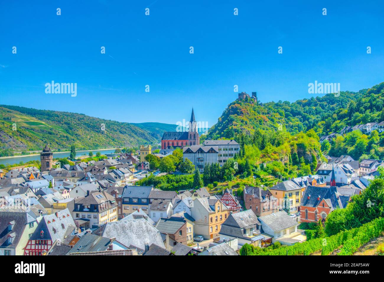 Burg Schonburg au-dessus de la ville d'Oberwesel en Allemagne Banque D'Images