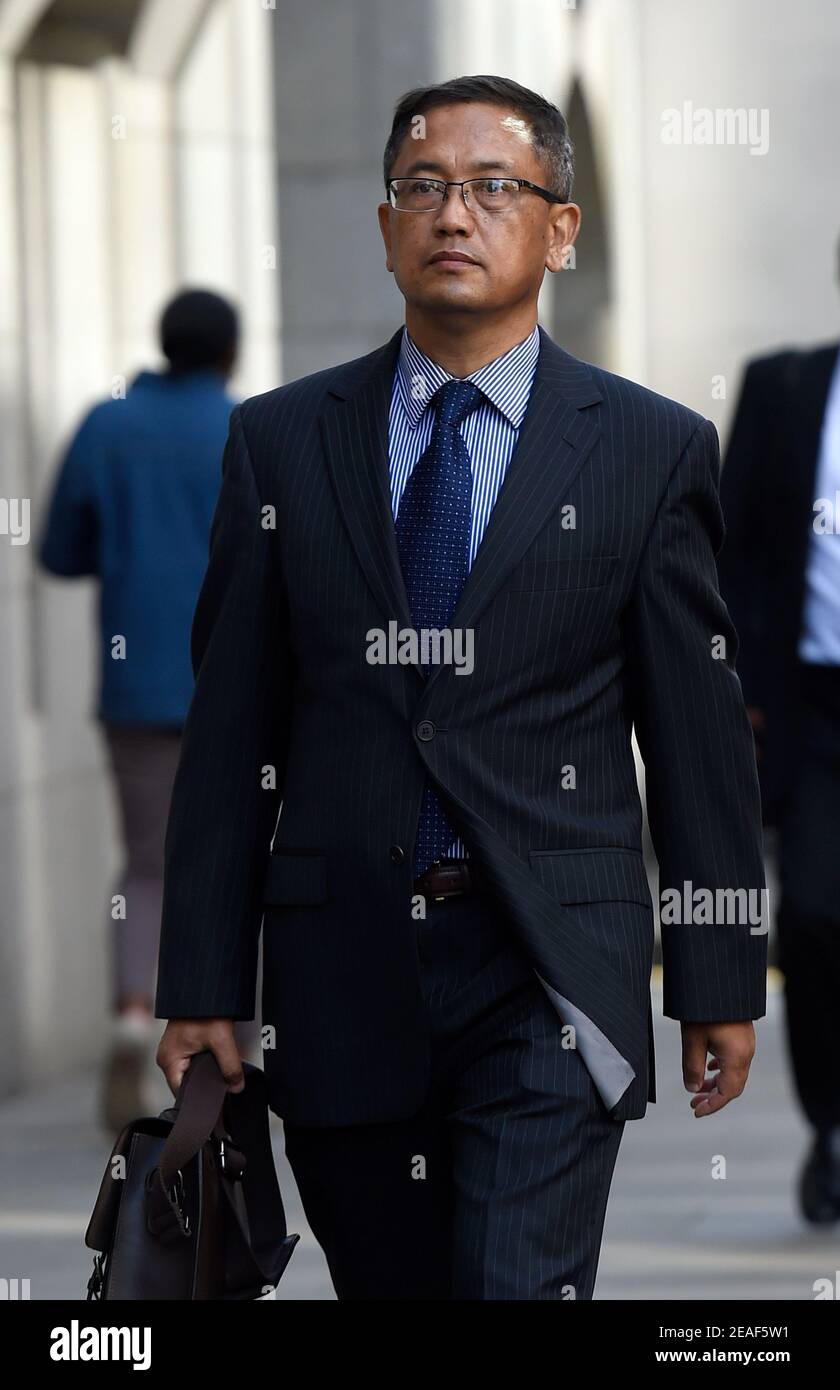 L'officier népalais de l'armée, le colonel Kumar Lama, 47 ans, de St Peters Road, St Leonards-on-Sea, East Sussex, arrive au Old Bailey, à Londres, où il est accusé d'infliger de graves douleurs ou souffrances lorsqu'il agissait à titre officiel. Date de la photo: Lundi 6 juin 2016. Banque D'Images