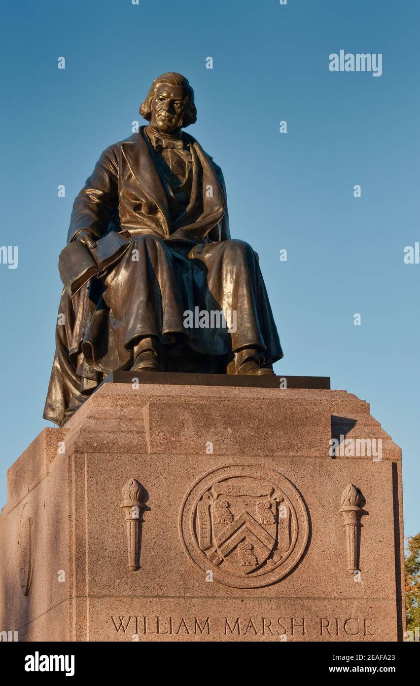Statue commémorative du fondateur, William Marsh Rice, fondateur de l'Université Rice, Houston, Texas, États-Unis Banque D'Images