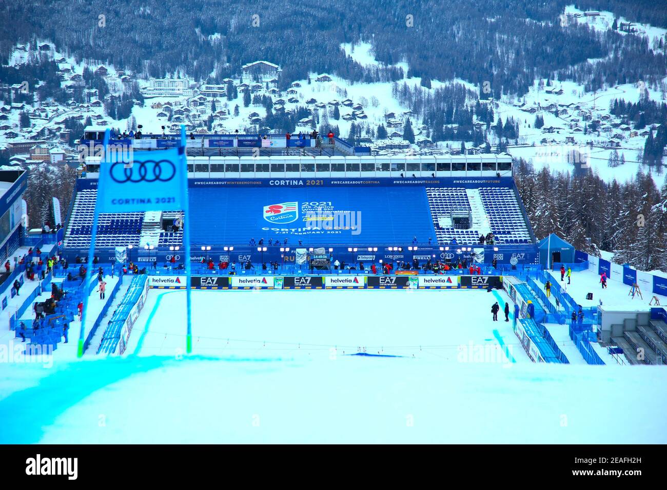 Vertigine, Cortina (BL), Italie, 09 févr. 2021, 2021 FIS CHAMPIONNATS DU MONDE DE SKI ALPIN, SG FEMMES Cortina d'Ampezzo, Vénétie, Italie 2021-02-09 - Mardi exposition d'images: Course annulée - pendant 2021 FIS Championnats du monde DE SKI alpin - Super géant - femmes, course de ski alpin - photo Sergio Bisi / LM Banque D'Images