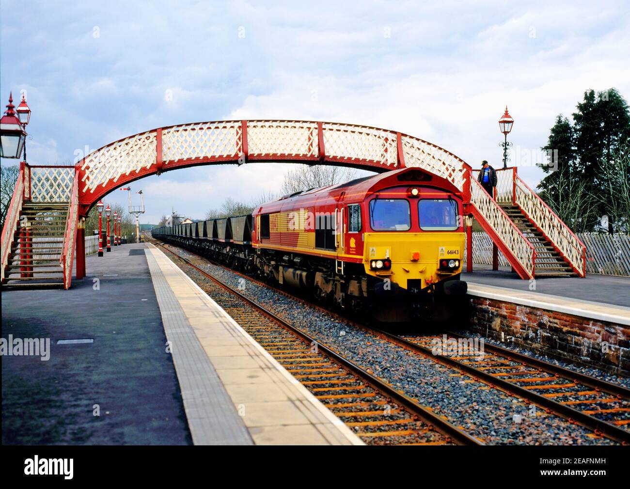 Classe 66143 sur un train à charbon à Appleby dans Westmorland, s'installer à Carlisle Railway, Angleterre Banque D'Images