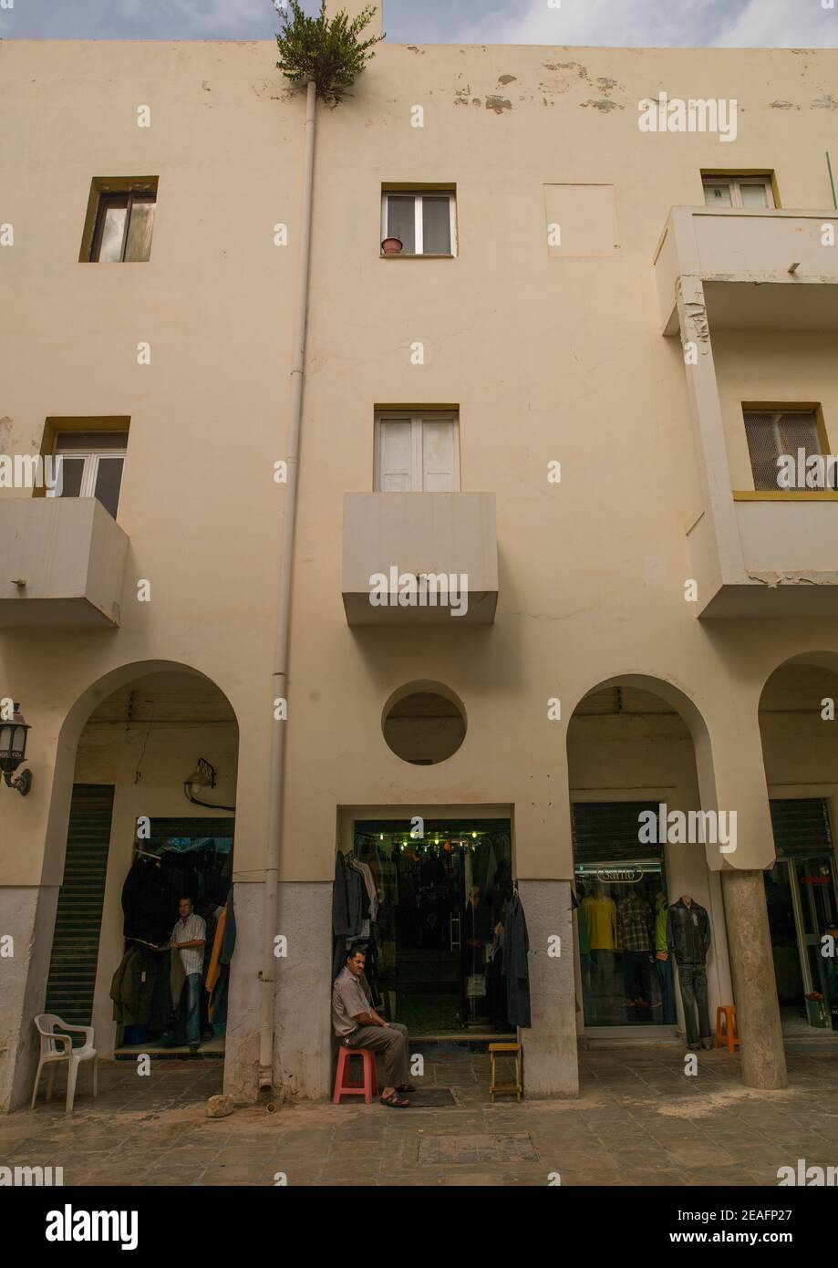 Bâtiment colonial italien, Cyrenaica, Benghazi, Libye Banque D'Images