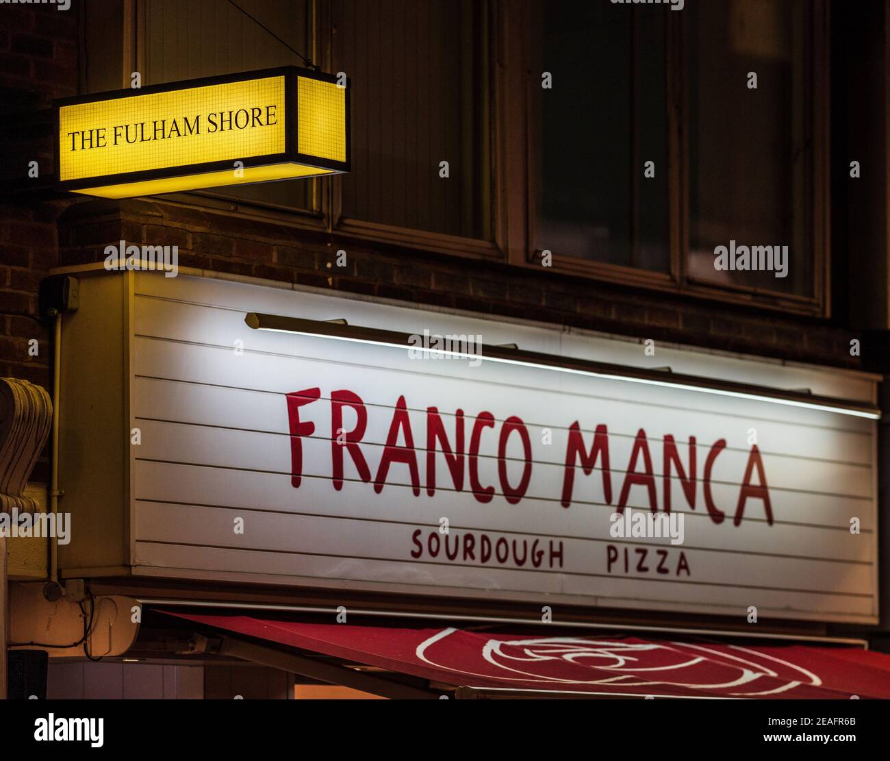 Le Fulham Shore PLC sur Berwick Street, Soho, Londres. Le Fulham Shore est une entreprise de restauration propriétaire de Franco Manca et des chaînes de restaurants grecques. Banque D'Images