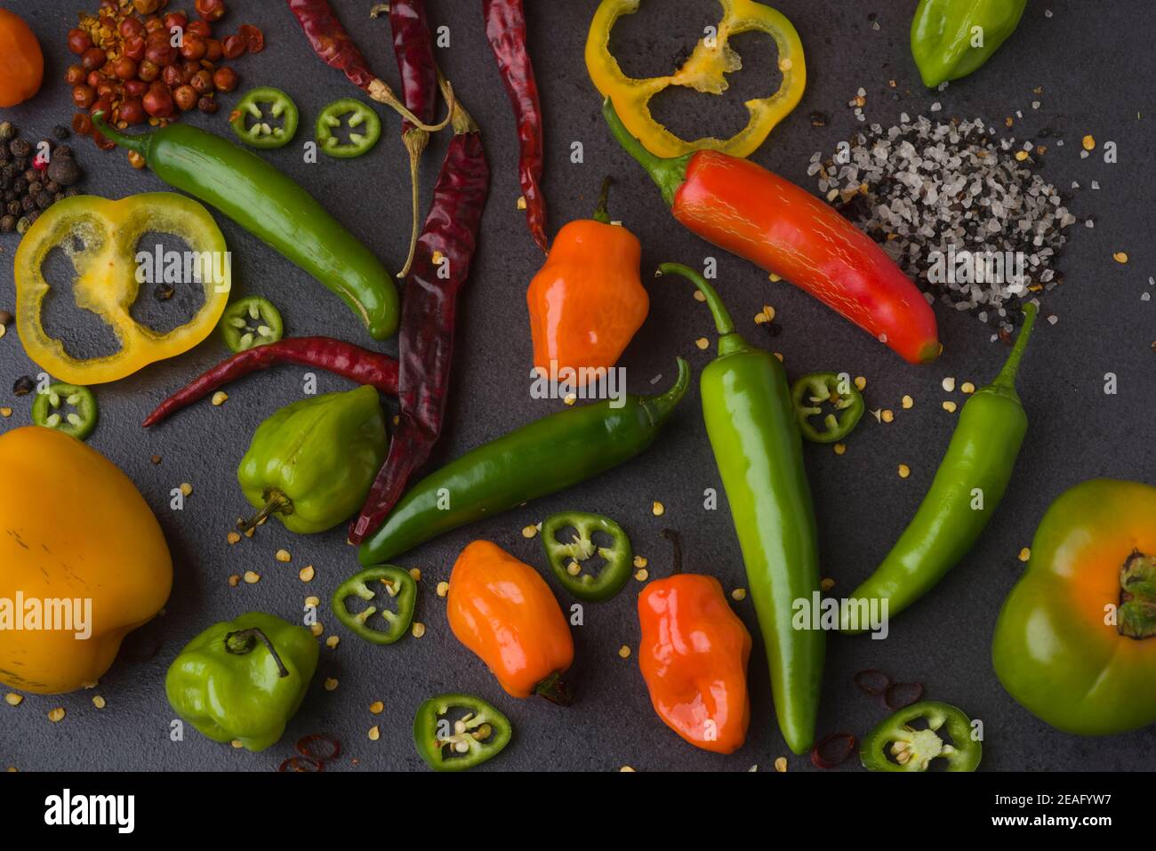 Ingrédients pour faire de la salsa mexicaine Banque D'Images