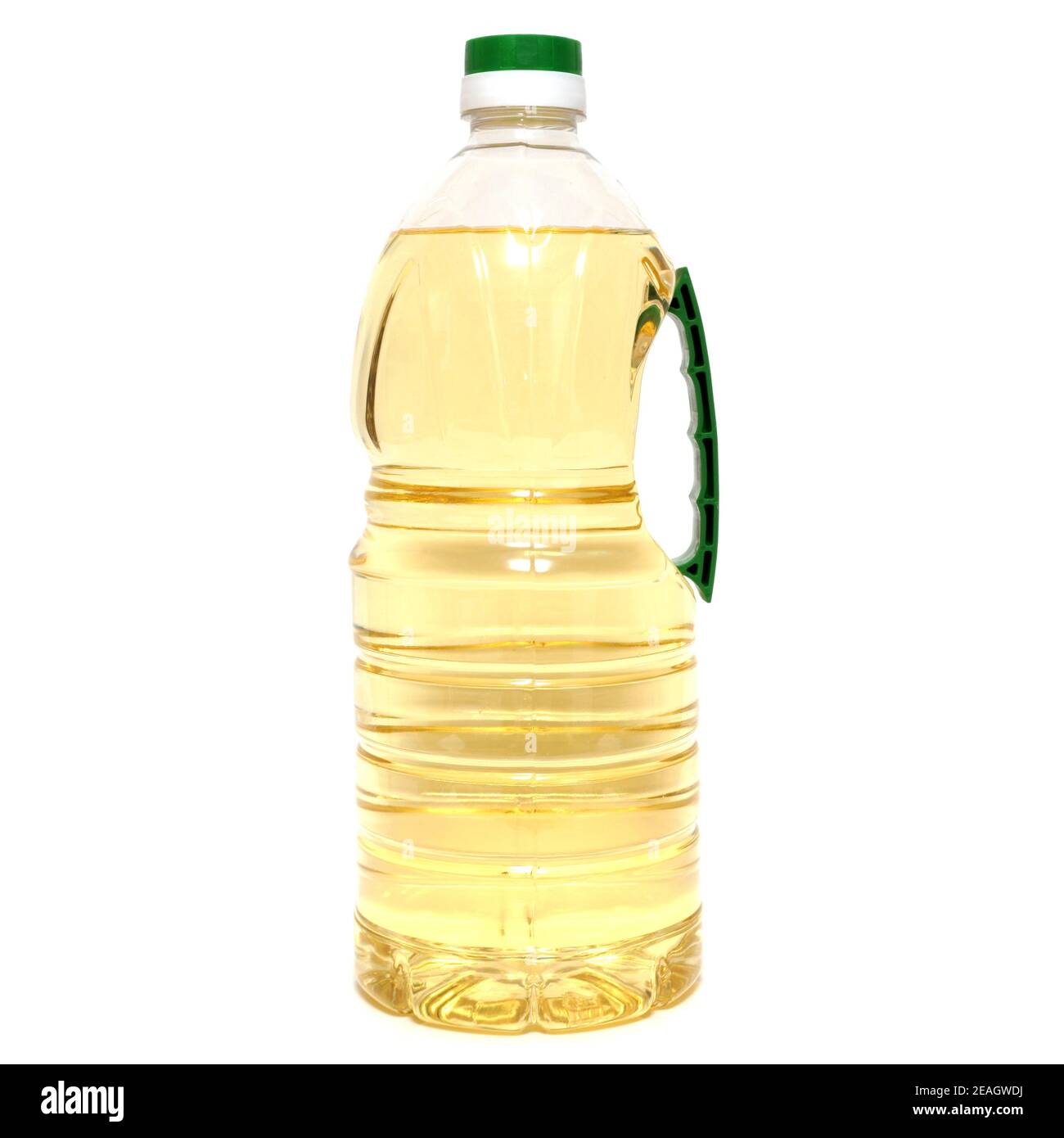 Grande bouteille d'huile végétale extra vierge isolée sur blanc arrière-plan Banque D'Images