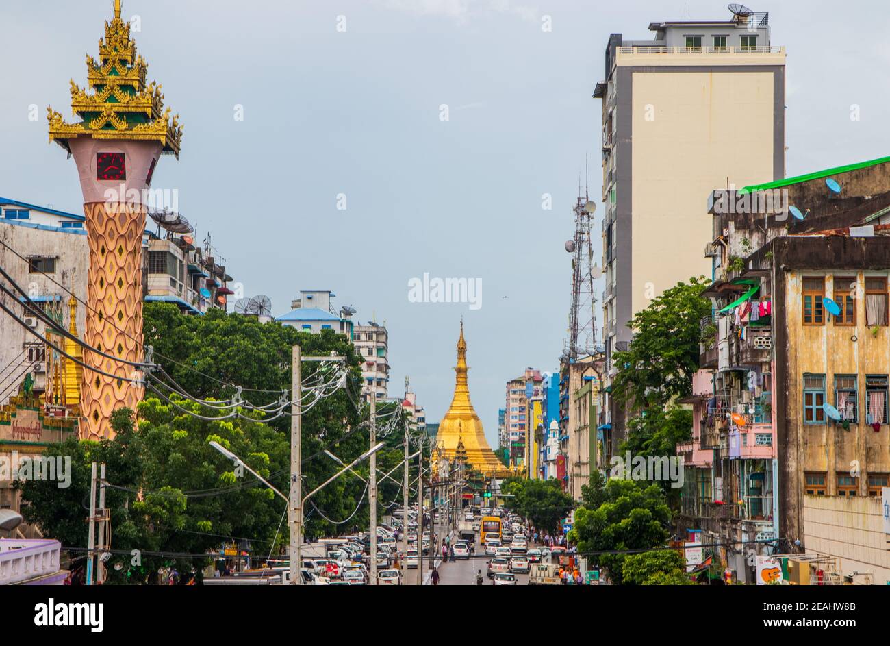 Les rues de Yangon Myanmar Birmanie Asie du Sud-est Banque D'Images