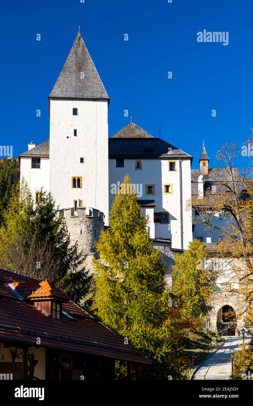 Château de Mauterndorf, quartier de Tamsweg, province de Salzbourg, Autriche Banque D'Images Château de Mauterndorf, quartier de Tamsweg, province de Salzbourg, Autriche Banque D'Images