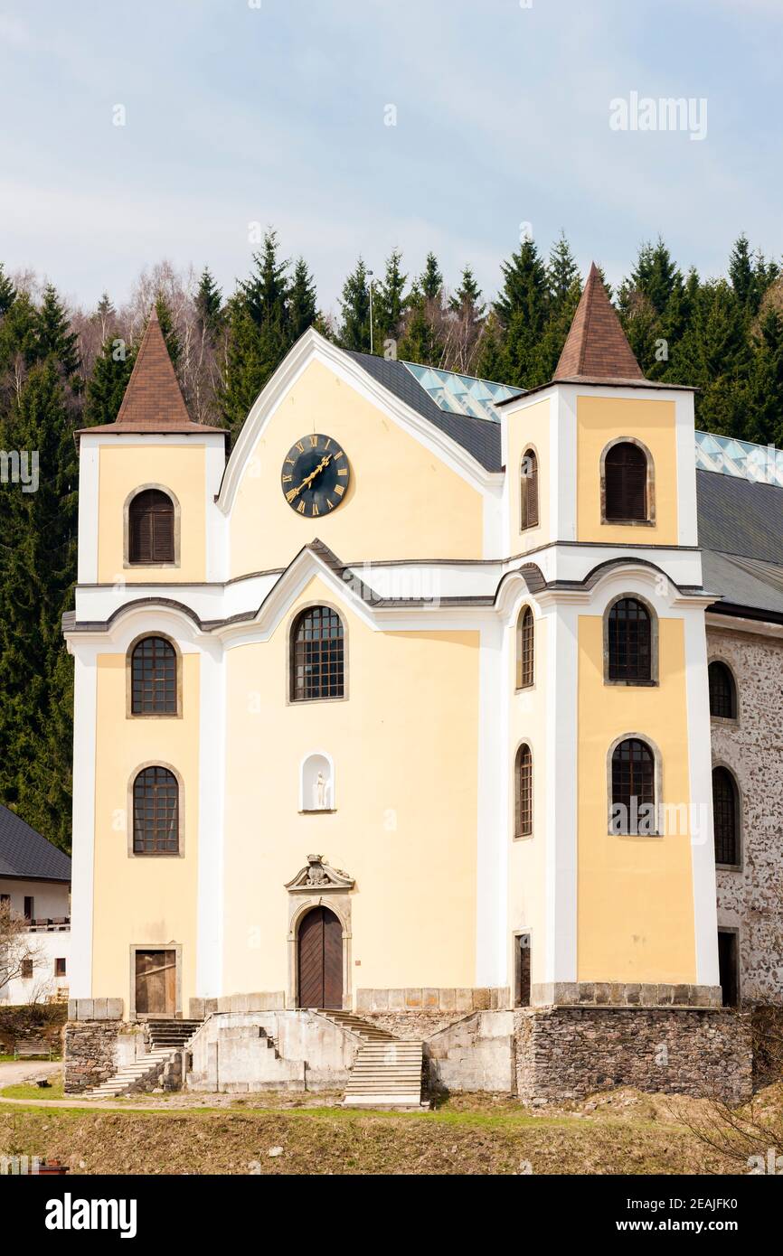 Église de Neratov, montagnes Orlicke, République Tchèque Banque D'Images