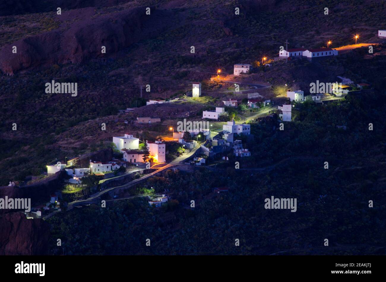 Village d'El Toscon au coucher du soleil dans le parc rural de Nublo. Banque D'Images