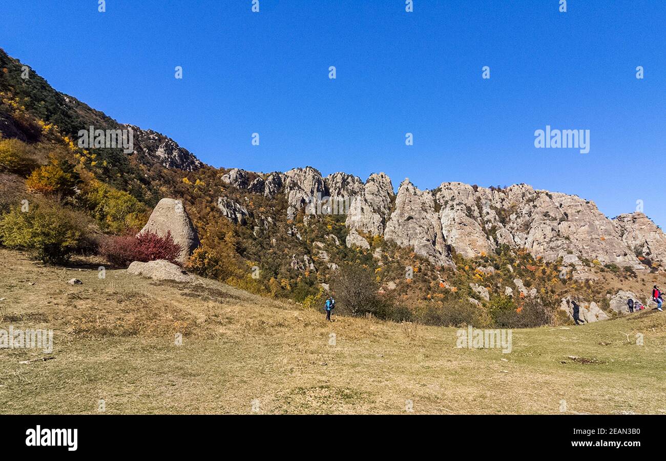 Rochers en Crimée. Les rochers de la Crimée. La production de sédiments calcaires Banque D'Images