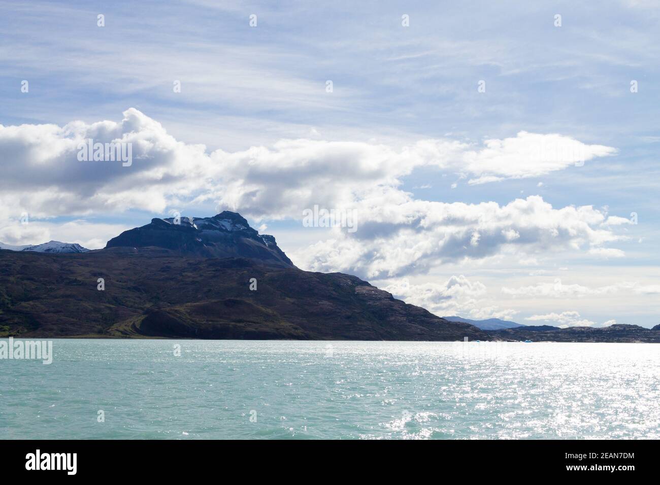 Navigation sur le lac Argentino, paysage de Patagonie, Argentine Banque D'Images