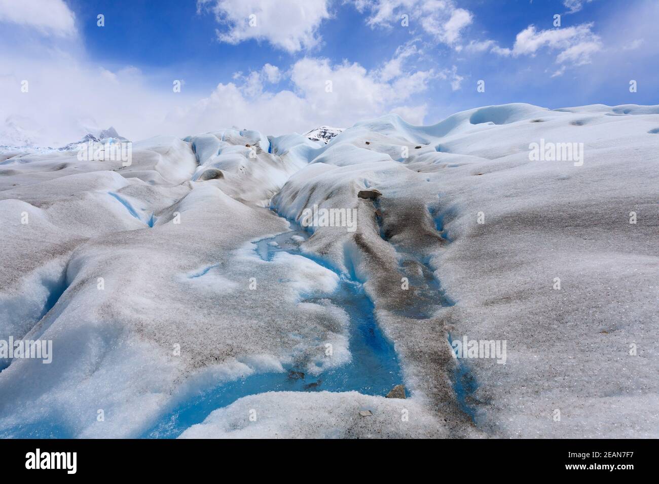 Vue détaillée des formations de glace du glacier Perito Moreno Banque D'Images