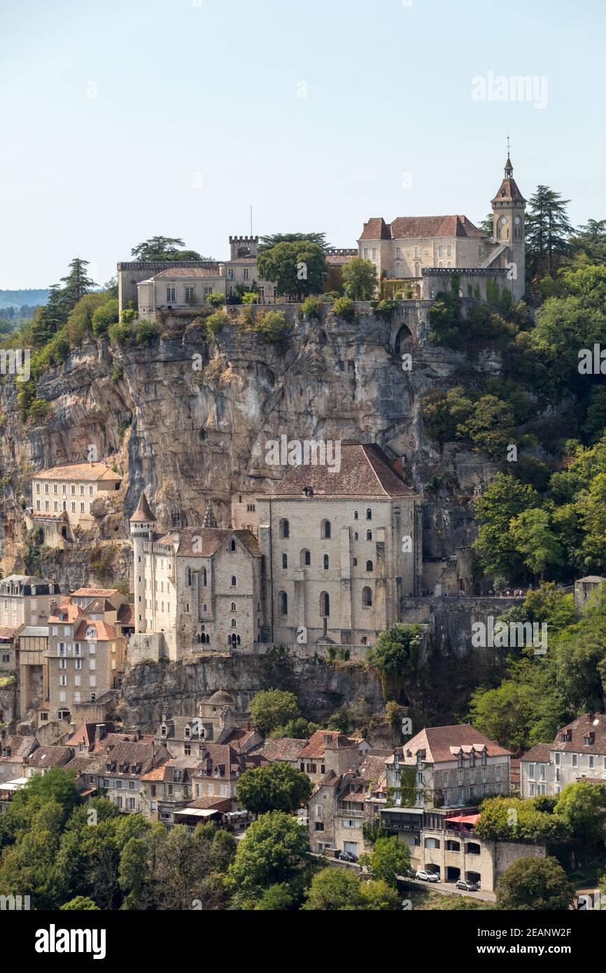 La ville de pèlerinage de Rocamadour, cité épiscopale et sanctuaire de la Bienheureuse Vierge Marie, Lot, Midi-Pyrénées, France Banque D'Images La ville de pèlerinage de Rocamadour, cité épiscopale et sanctuaire de la Bienheureuse Vierge Marie, Lot, Midi-Pyrénées, France Banque D'Images