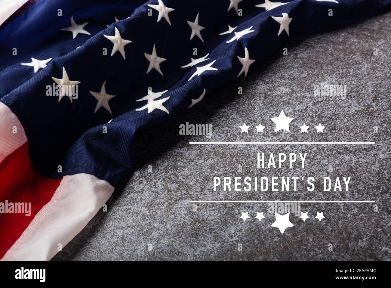 Drapeau américain ou américain avec texte « HAPPY PRESIDENT'S DAY » Banque D'Images