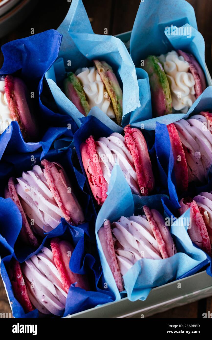 muffins aux baies et à la crème au beurre Banque D'Images