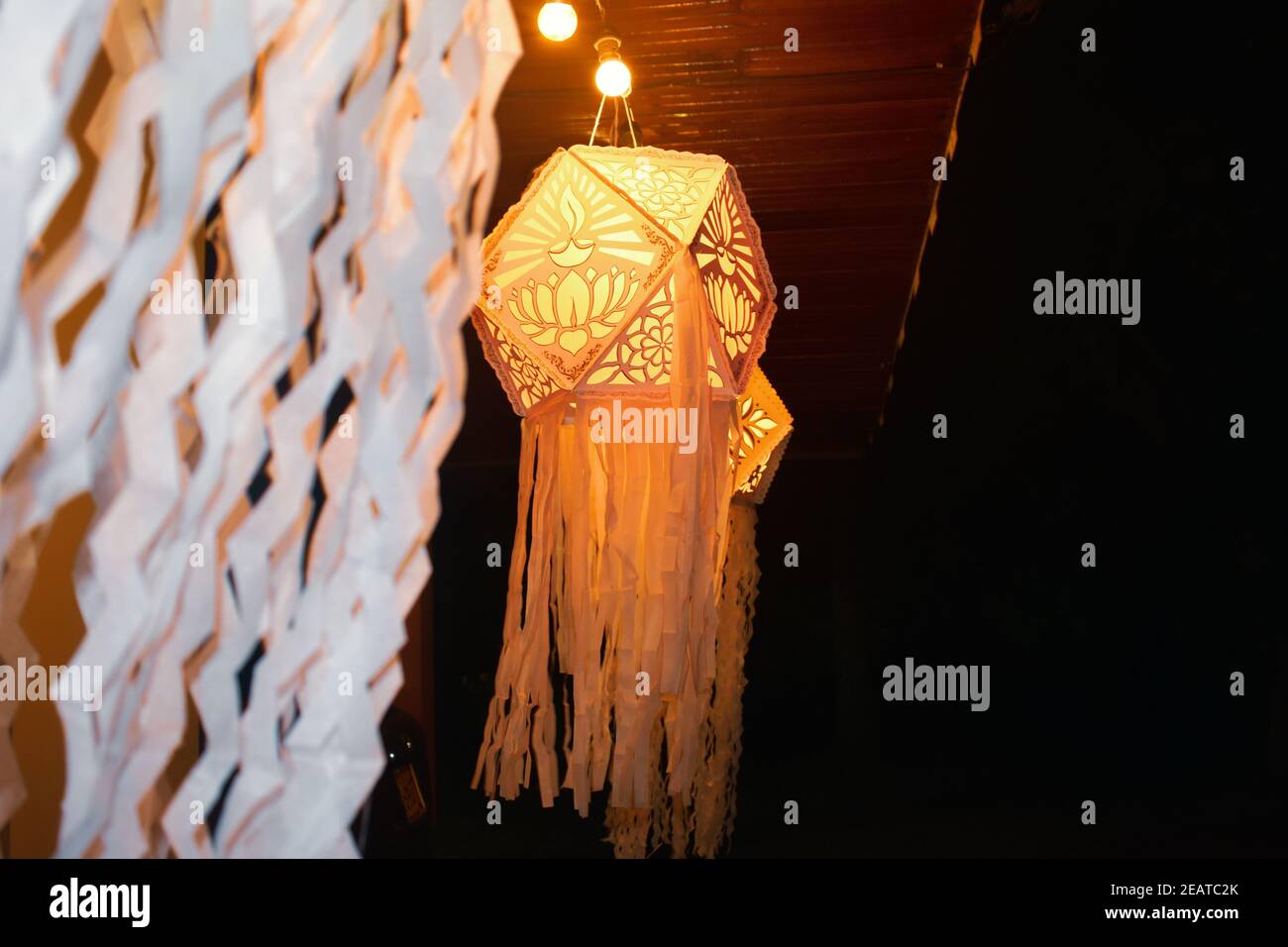 Lanternes Vesak pour le festival vesak Photo Stock - Alamy