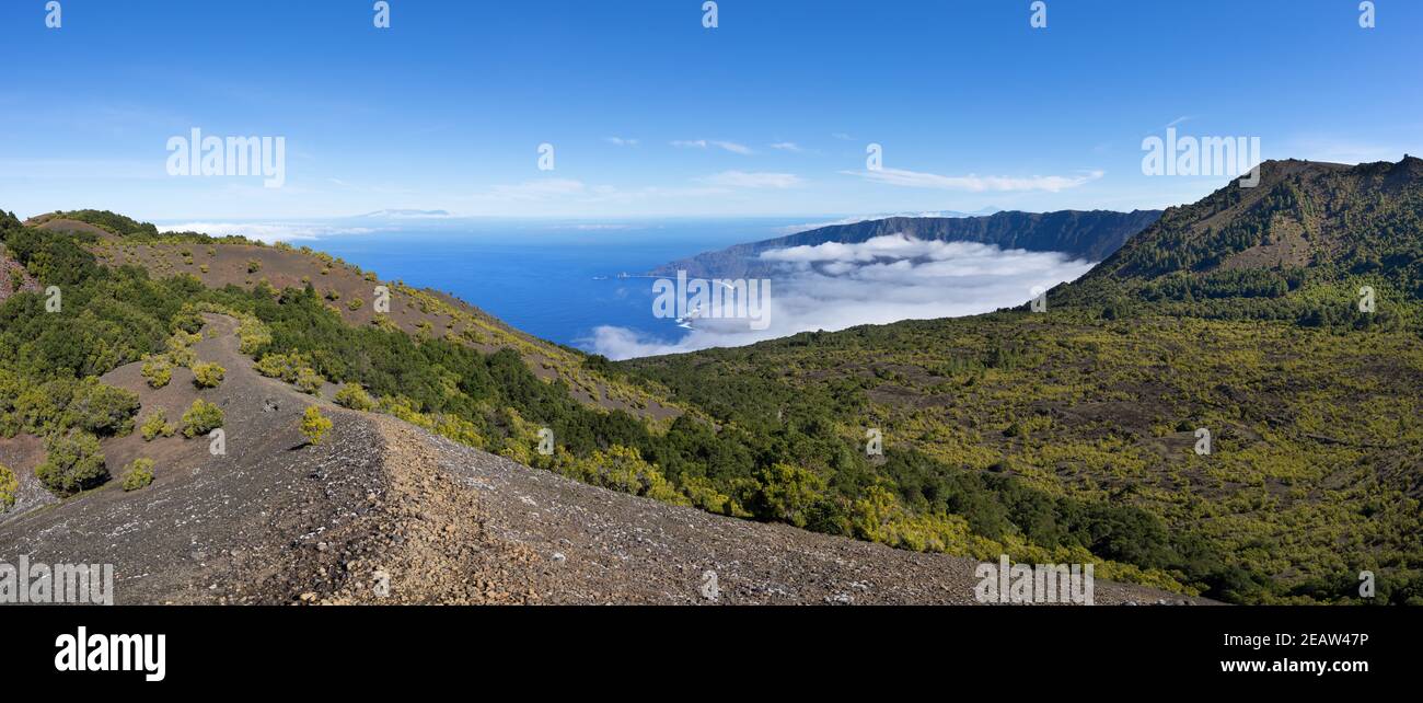 El Hierro - vue depuis le bord du cratère du Volcan Tanganasoga Banque D'Images