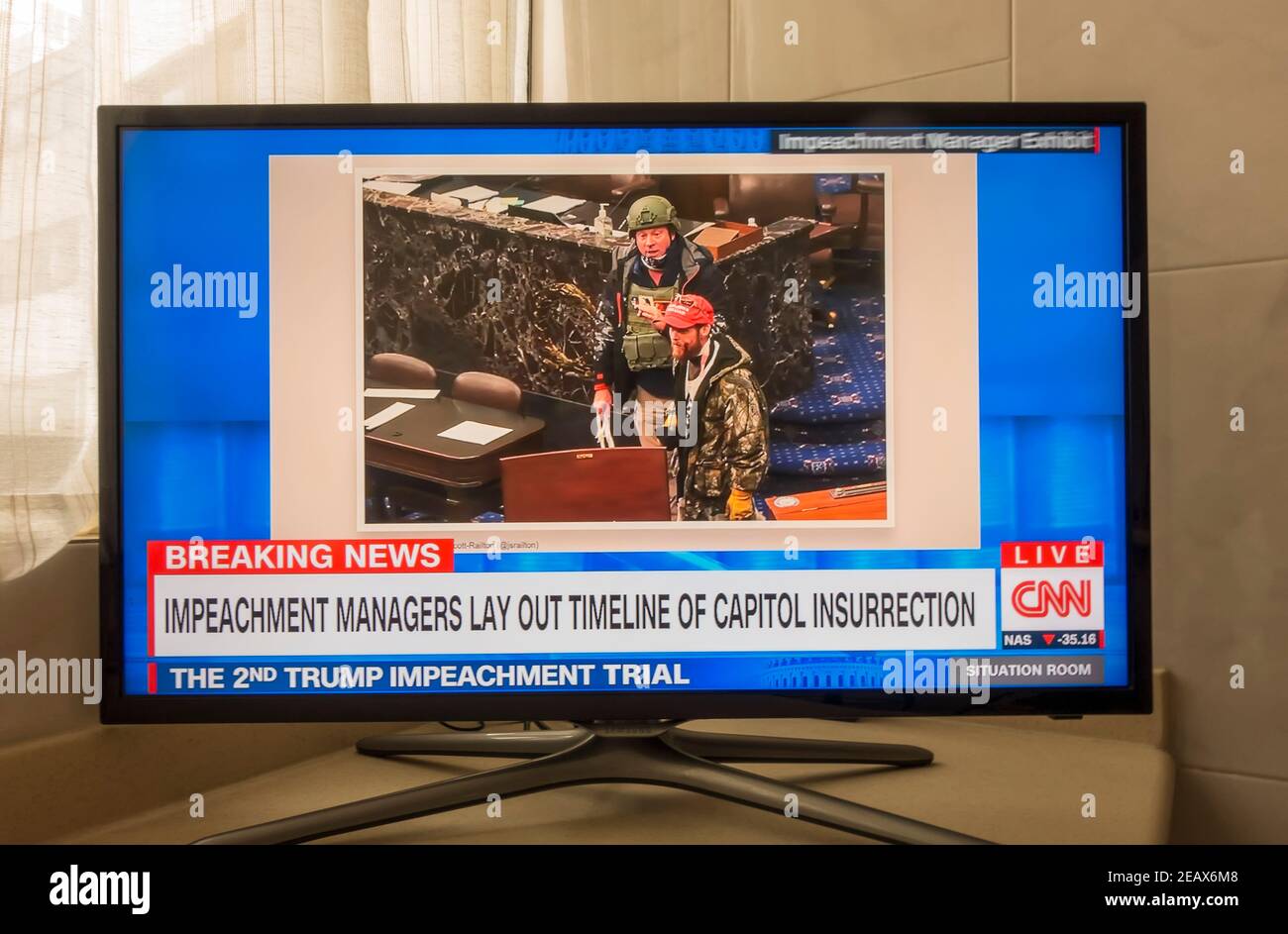 CNN en direct sur le deuxième procès de destitution de Trump Banque D'Images