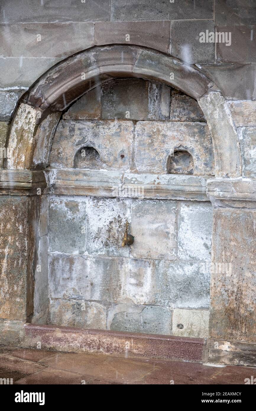 La mosquée historique de Taşören, située dans le quartier de çaykara dans la province de Trabzon et entièrement en bois. Date de visite : 04.02.2021 Banque D'Images