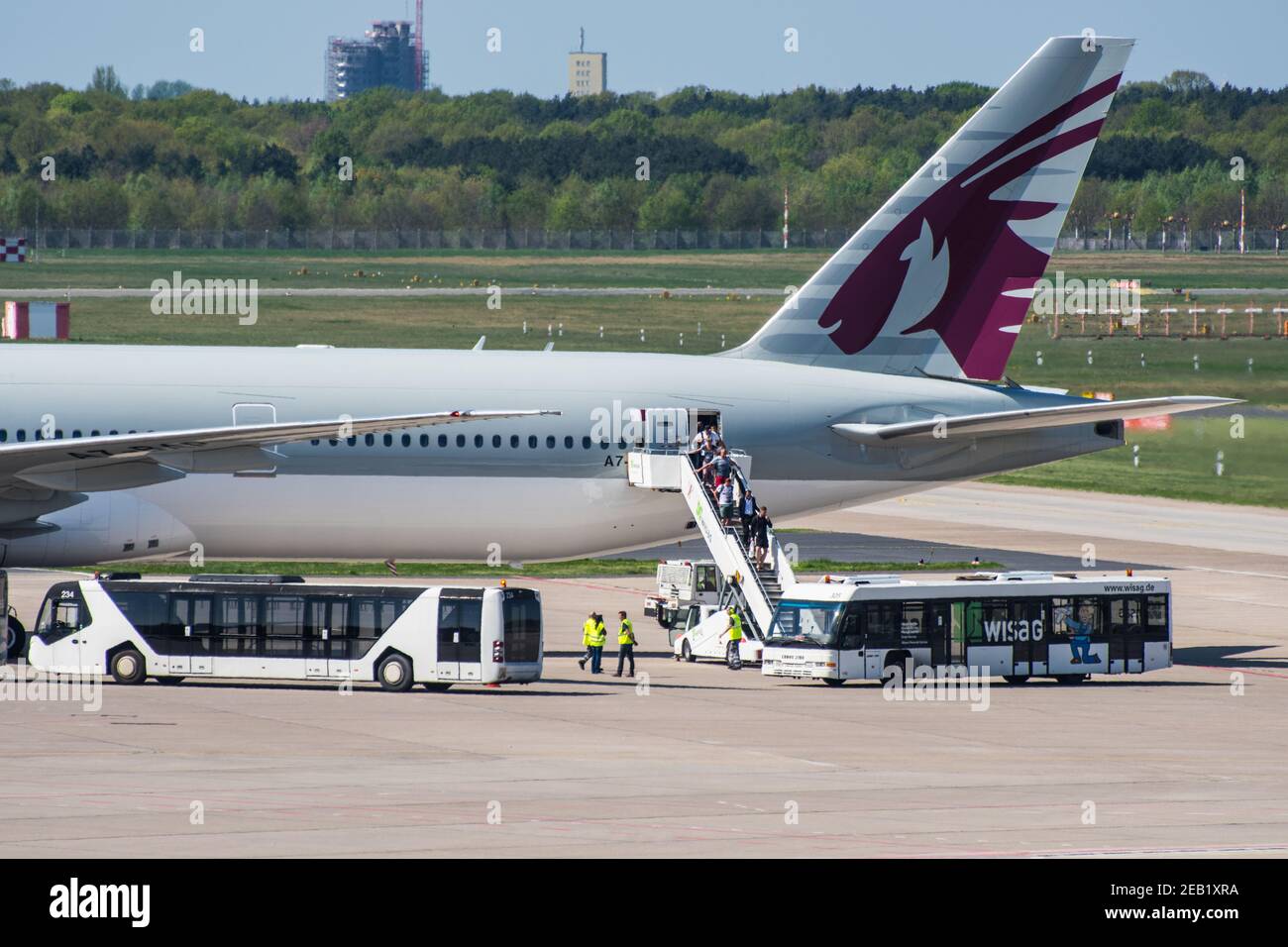 Berlin Allemagne - avril 21. 2018: Boeing 777-300ER de Qatar Airways à l'aéroport de Berlin Tegel Banque D'Images