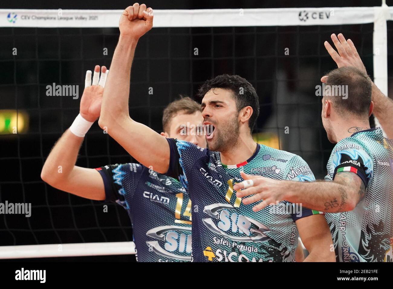 Pérouse, Italie. 11 février 2021. 2/11/2021 - Sole' sebastian (n.11 bloqueur intermédiaire de sécurité de monsieur conad perugia) esu pendant VB Tours contre Sir Sicoma Monini Perugia, CEV Champions League volley-ball match à Perugia, Italie, février 11 2021 (photo par IPA/Sipa USA) Credit: SIPA USA/Alay Live News Banque D'Images