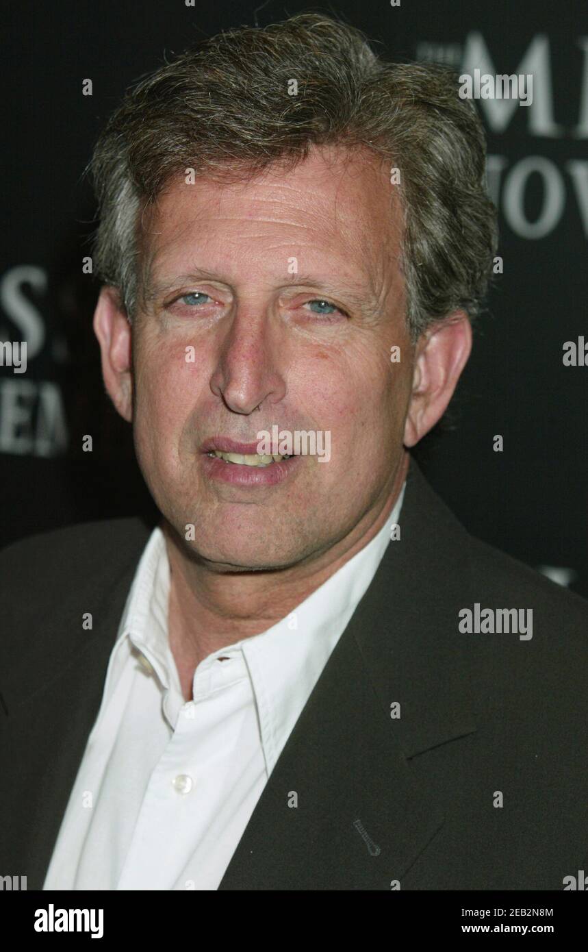 Joe Roth arrive à la première de « The Missing » à Loews Lincoln Square à New York le 16 novembre 2003. Crédit photo : Henry McGee/MediaPunch Banque D'Images