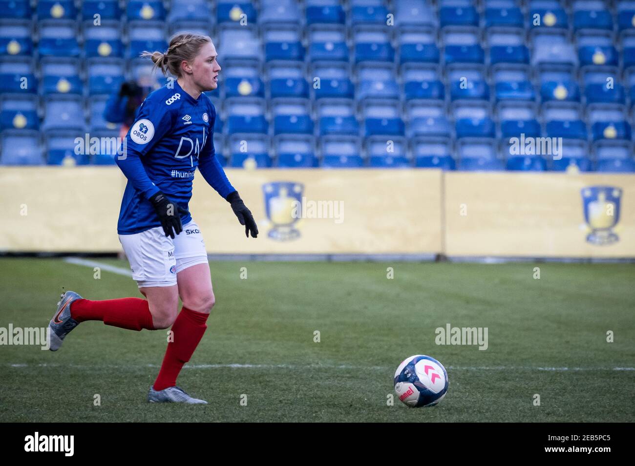 Broendby, Danemark. 11 février 2021. Catherine Bott (4) de Valerenga SI vu pendant le match de la Ligue des champions des femmes de 32 entre Broendby IF et Valerenga IF au stade Broendby à Brondby, Danemark. (Crédit photo : Gonzales photo/Alamy Live News Banque D'Images